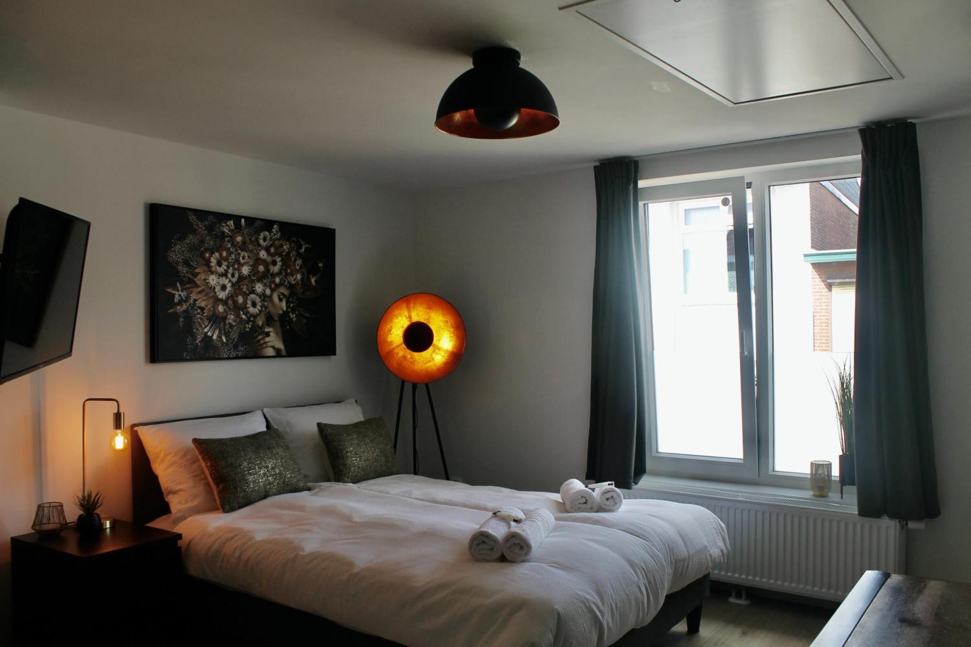 B&K Urban City Suites Tilburg Zewnętrze zdjęcie