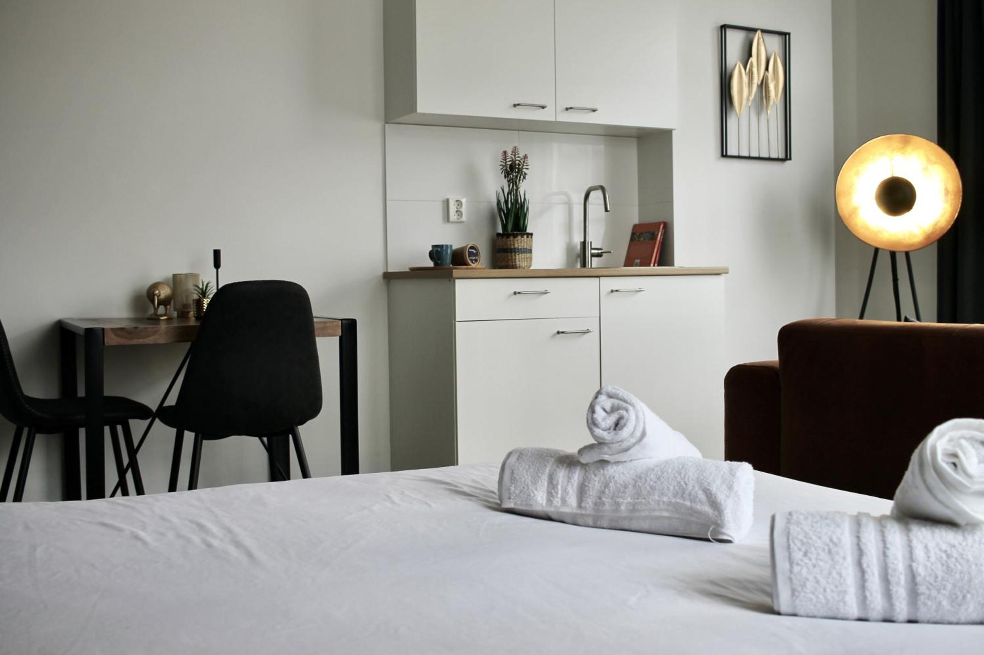 B&K Urban City Suites Tilburg Zewnętrze zdjęcie