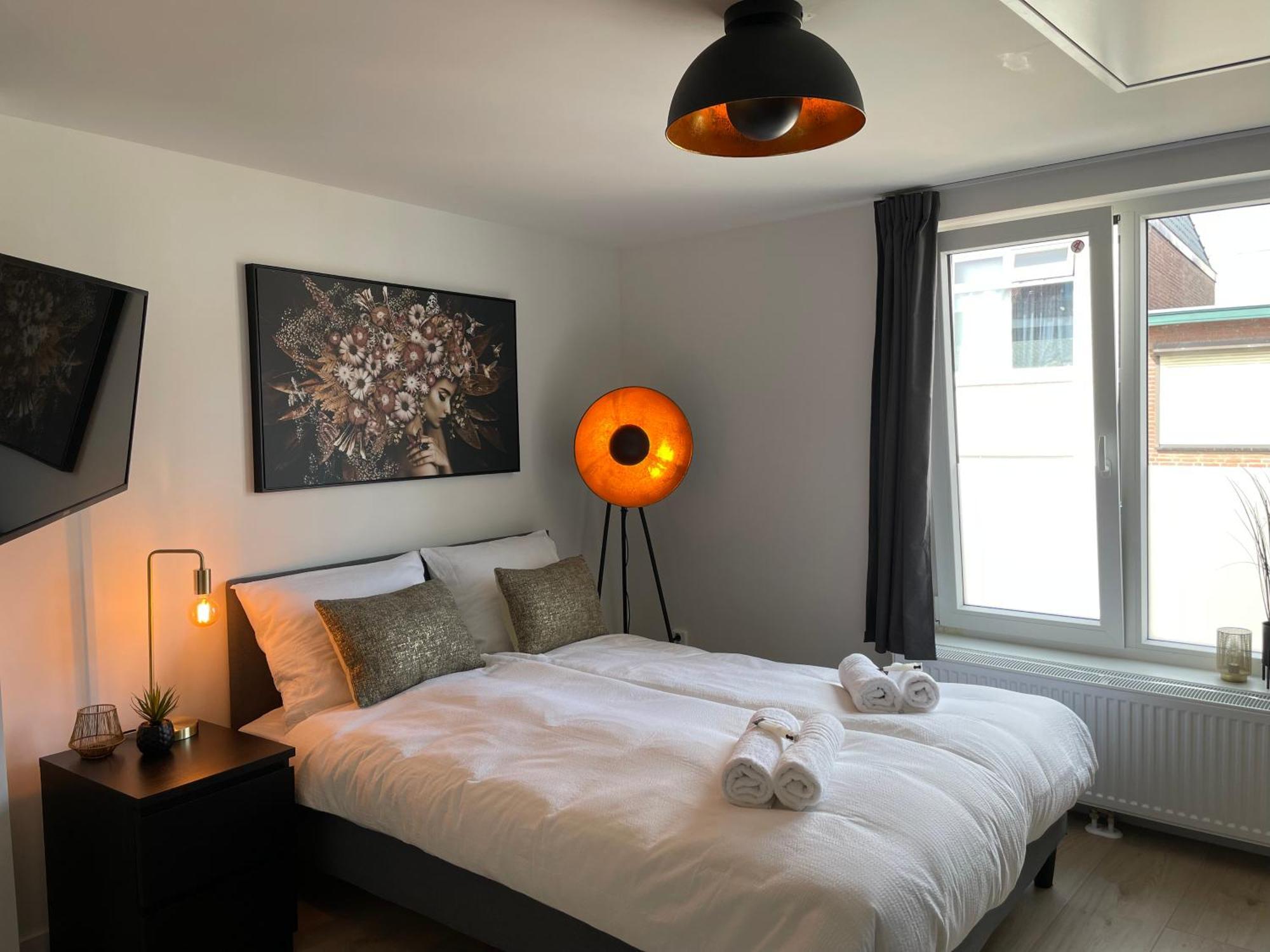 B&K Urban City Suites Tilburg Zewnętrze zdjęcie