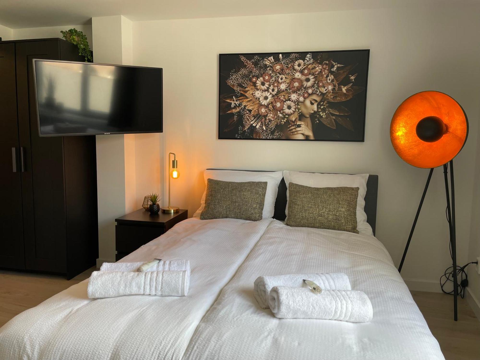 B&K Urban City Suites Tilburg Zewnętrze zdjęcie