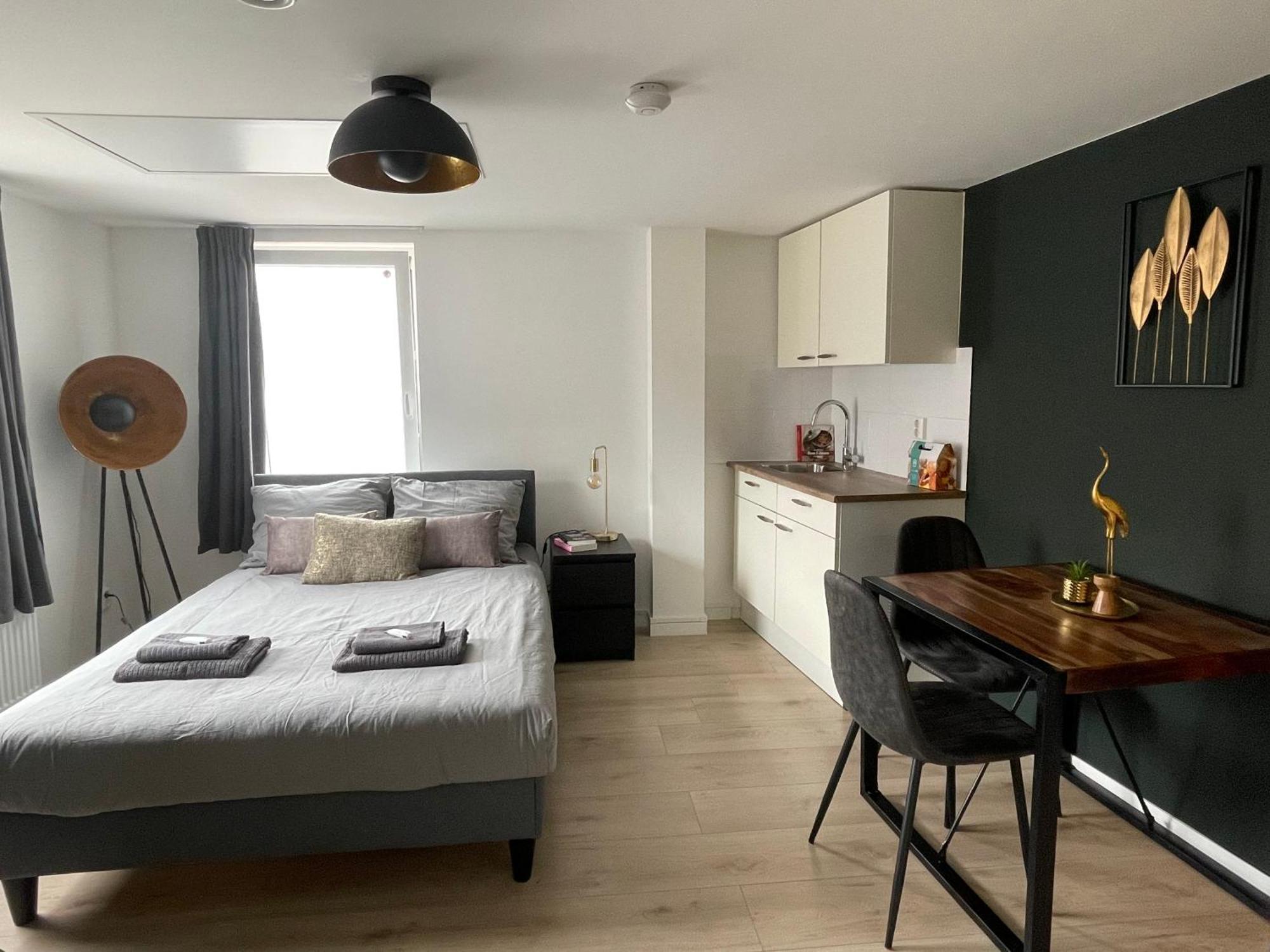 B&K Urban City Suites Tilburg Zewnętrze zdjęcie
